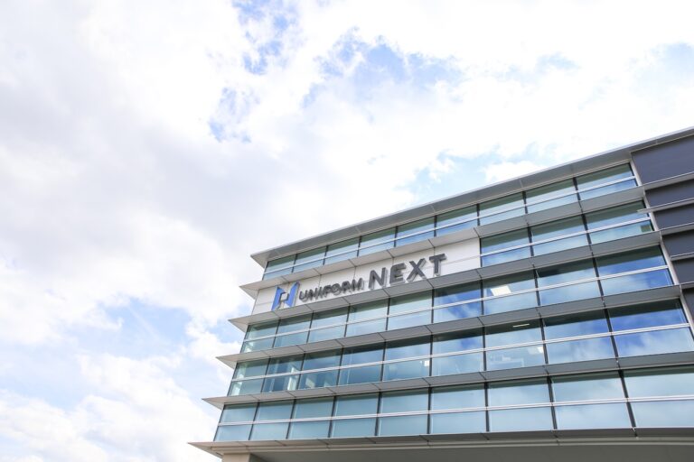ユニフォームネクストのイメージ